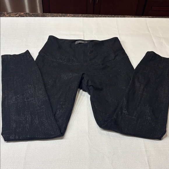 Lysse Liquid Black Legging - Picture 4 of 6